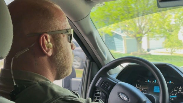 srt-officer-arapahoe-county.jpg 