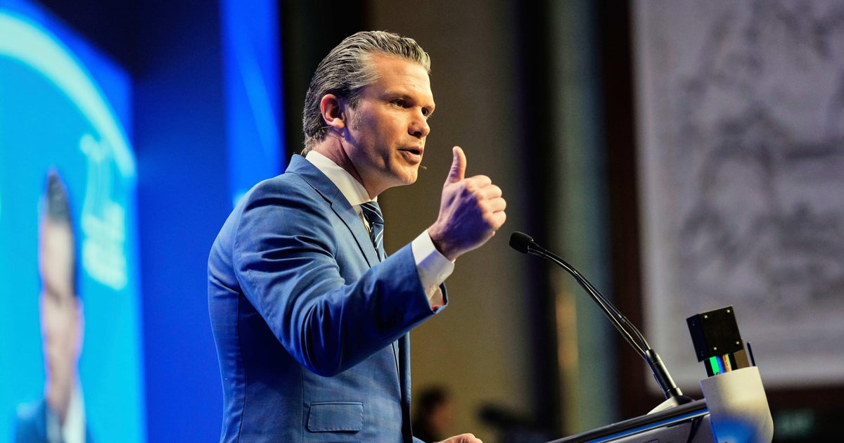 700 Marines on high alert to deploy to Los Angeles amid ICE protests 