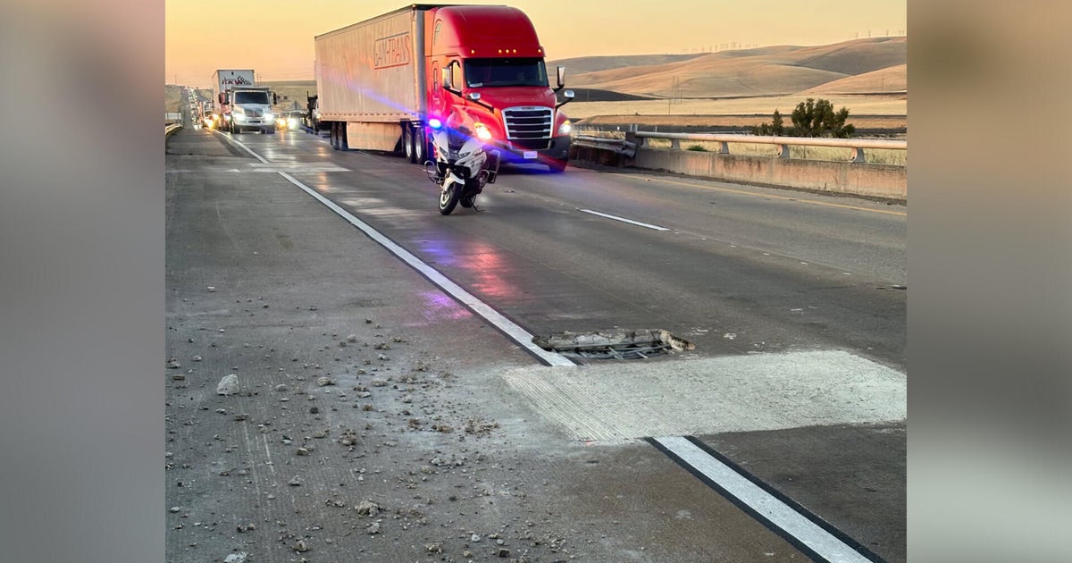 Repair of large pothole on I-580 near Tracy stretches to second day 
