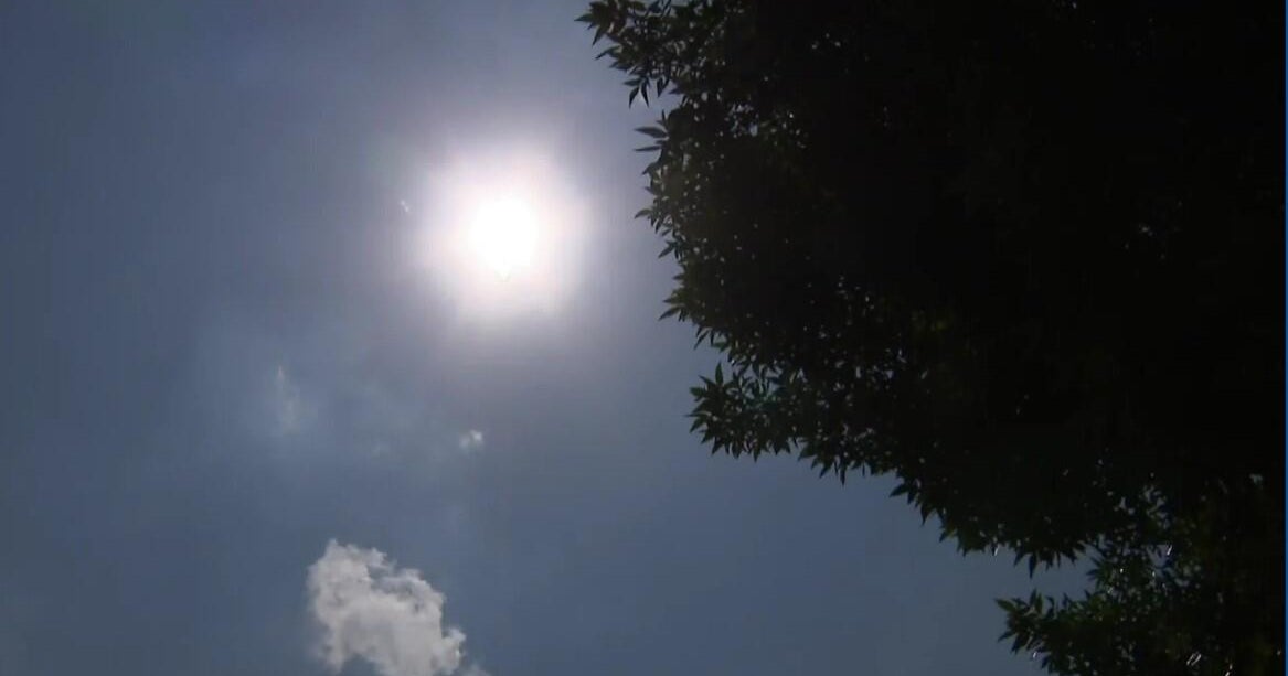 High humidity gripping Chicago area; experts say it's only going to get worse 